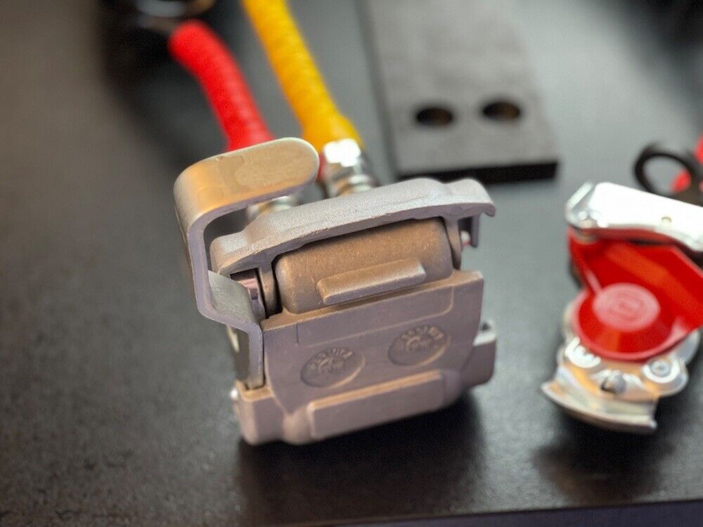 Duomatic Umrüstsatz Adapter Schlepper Duo-Matic Wabco Zweikreis Traktor Anhänger