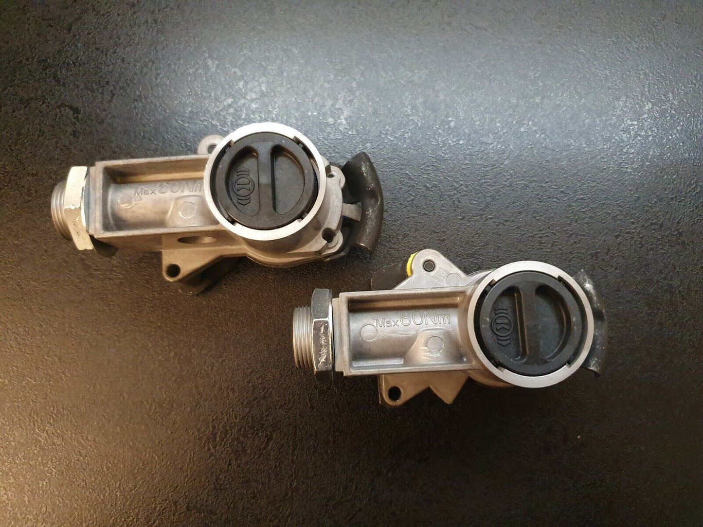 Knorr Bremse Kupplungskopf mit Filter Rot / Gelb M16x1,5 - KU1400 / KU1410