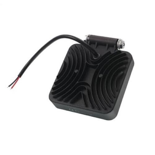 LED ARBEITSLEUCHTE, 9 LED 10-30 V, 9x3WATT ALU,TRAKTOR FENDT,CASE,JOHN DEERE